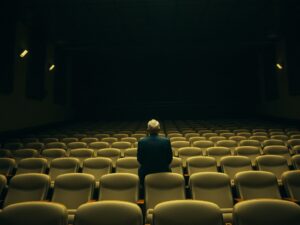 О чем сериал “Рассказ служанки”?
